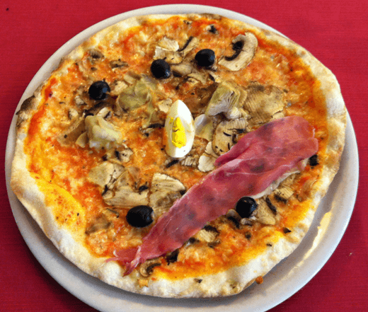 Pizza capricciosa